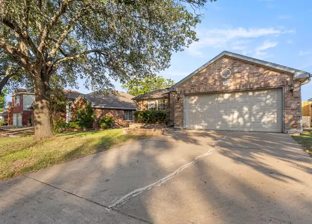 Property at 13216 Bennington Ln, Austin, TX, 78753, 3 beds, 2 baths, [object Object]