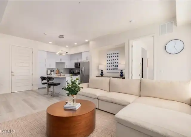 Property at 7300 E Earll Dr, Scottsdale, AZ, 85251, 2 beds, 2 baths, [object Object]