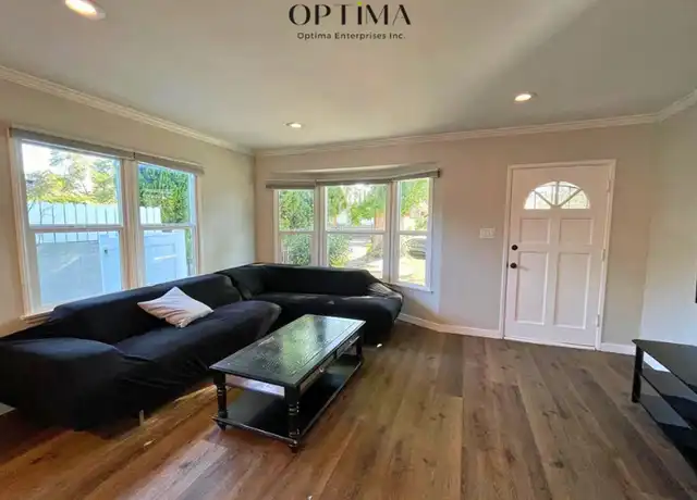 Property at 7049 Jamieson Ave Unit 7047, Reseda, CA, 91335, 2 beds, 1 bath, [object Object]