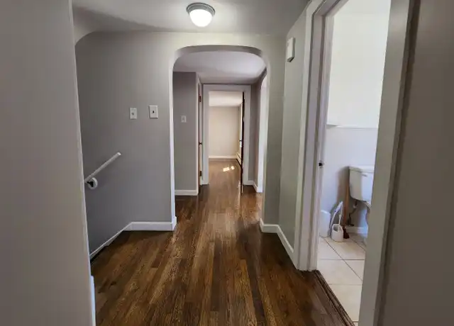Property at 122 S Lippincott Ave Unit 2, Maple Shade, NJ, 08052, 2 beds, 1 bath, [object Object]