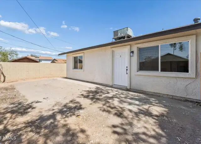 Property at 2739 E Tamarisk Ave Unit 3, Phoenix, AZ, 85040, 2 beds, 1 bath, [object Object]