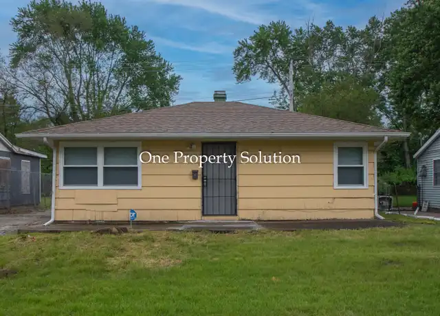 Property at 5103 E 10th Ave, Gary, IN, 46403, 2 beds, 1 bath, [object Object]