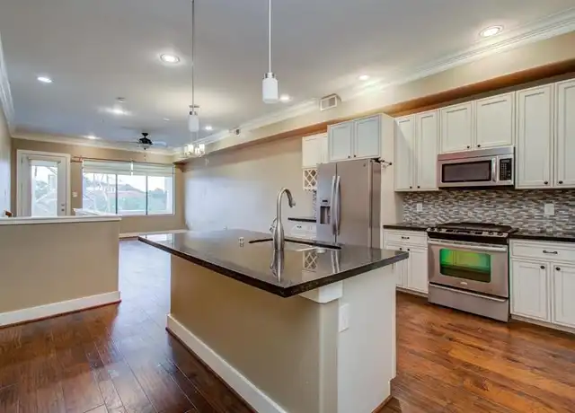 Property at 510 Lovett Blvd #308, Houston, TX, 77006, 1 bed, 1.5 baths, [object Object]
