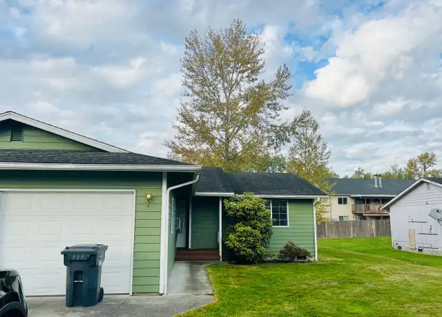 Property at 2031 E Broadway Unit B, Mount Vernon, WA, 98274, 2 beds, 1 bath, [object Object]