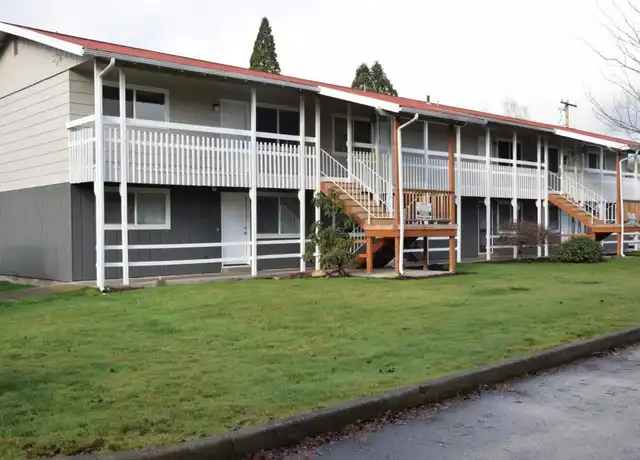 Property at 274 SE Kingwood Ave, Mill City, OR, 97360, 2 beds, 1 bath, [object Object]