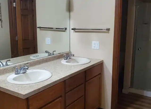 Property at 153 S National Ave, Fond du Lac, WI, 54935, 2 beds, 1 bath, [object Object]