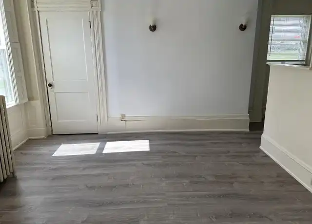 Property at 20 Adams St Unit 2, Bangor, ME, 04401, 1 bed, 1 bath, [object Object]