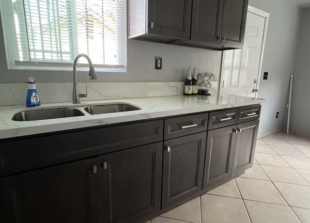 Photo of 873 W Compton Blvd, Compton, CA 90220