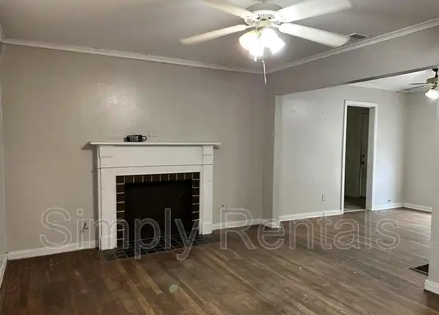 Property at 1012 Pecan Dr, Greenville, TX, 75401, 2 beds, 1 bath, [object Object]