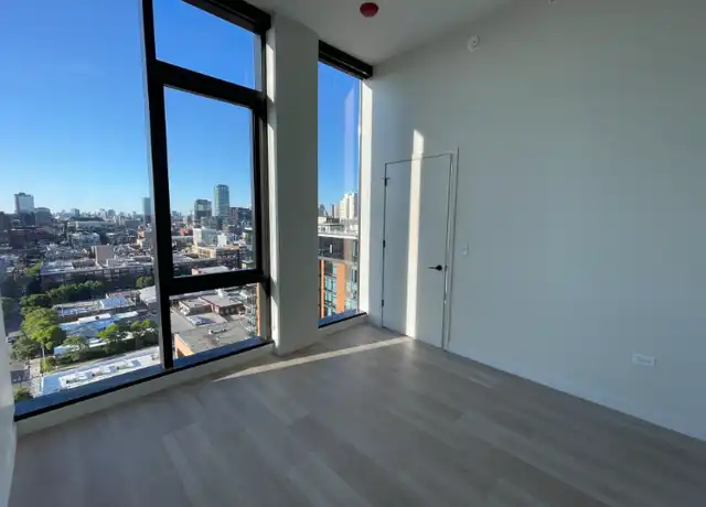 Property at 1051 W Van Buren St, Chicago, IL, 60607, 1 bed, 1 bath, [object Object]