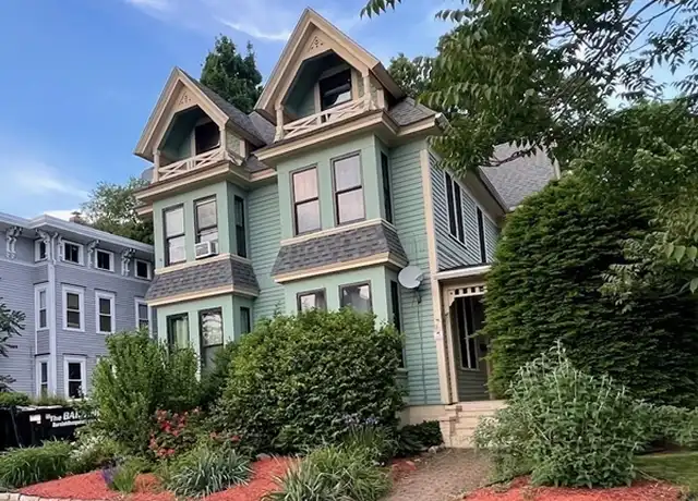 Property at 25 Madison Ave, Springfield, MA, 01105, 4 beds, 1 bath, [object Object]