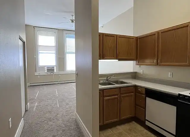 Property at Stonehouse Apartments - 115 Minnesota St W, Cannon Falls, MN, 55009, 1-2 bed, 1 bath, [object Object]