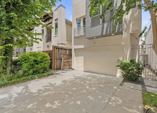Property at 1410 Knox St, Houston, TX, 77007, 3 beds, 2.5 baths, [object Object]