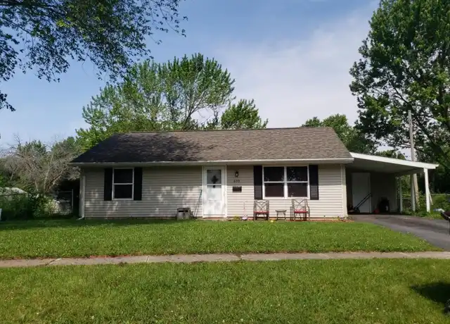 Property at 605 S Sunrise Dr, Urbana, IL, 61802, 3 beds, 1 bath, [object Object]
