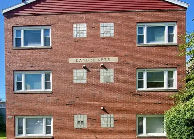 Property at 306 W Hill St, Champaign, IL, 61820, 1 bed, 1 bath, [object Object]