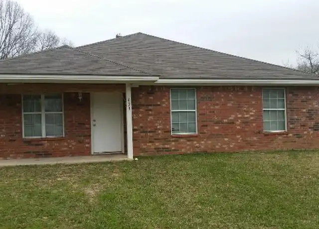 Property at 433 Ruth St, Nacogdoches, TX, 75964, 3 beds, 2 baths, [object Object]