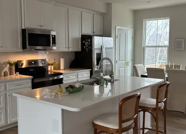 Property at 3310 Beeler Ln, Charlotte, NC, 28208, 4 beds, 3.5 baths, [object Object]