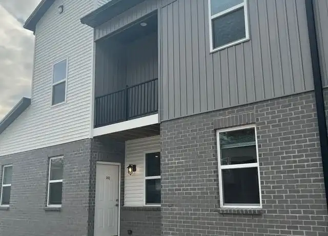 Property at 805 Court Yard Ln, Amelia, OH, 45102, 1 bed, 1 bath, [object Object]