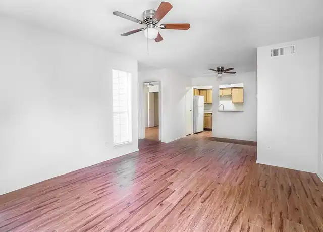 Property at 18515 Egret Bay Blvd #909, Houston, TX, 77058, 2 beds, 1 bath, [object Object]
