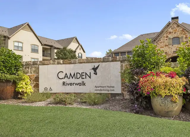 Photo of 3800 Grapevine Mills Pkwy, Grapevine, TX 76051