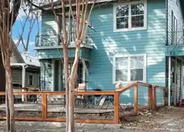Property at 527 Fulton Ave, San Antonio, TX, 78212, 2 beds, 1 bath, [object Object]