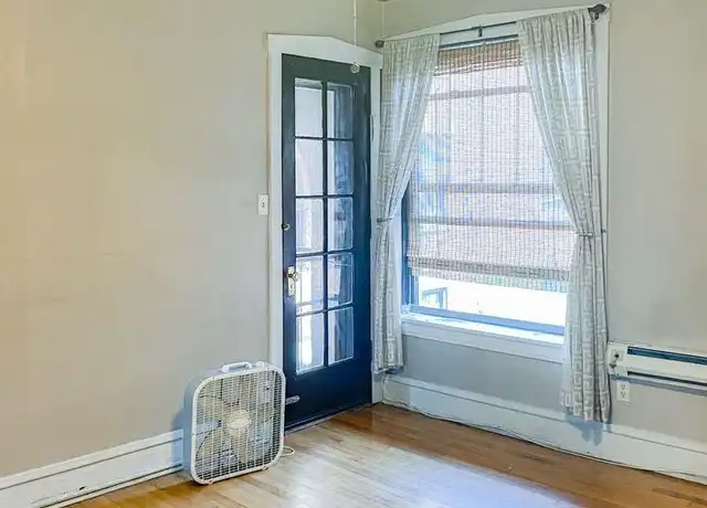 Property at 2884 N Clark St, Chicago, IL, 60657, 0 beds, 1 bath, [object Object]