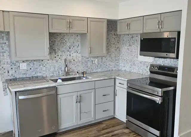 Property at 3704 Broadway #217, Fort Myers, FL, 33901, 2 beds, 2 baths, [object Object]