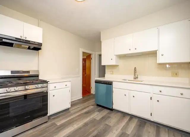 Property at 12 Grandview St Unit 1, Boston, MA, 02131, 3 beds, 1 bath, [object Object]