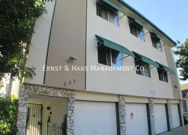 Property at 237 Lime Ave Unit 14, Long Beach, CA, 90802, 2 beds, 1.5 baths, [object Object]