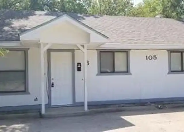 Property at 105 E Tyler St, Ennis, TX, 75119, 2 beds, 1 bath, [object Object]