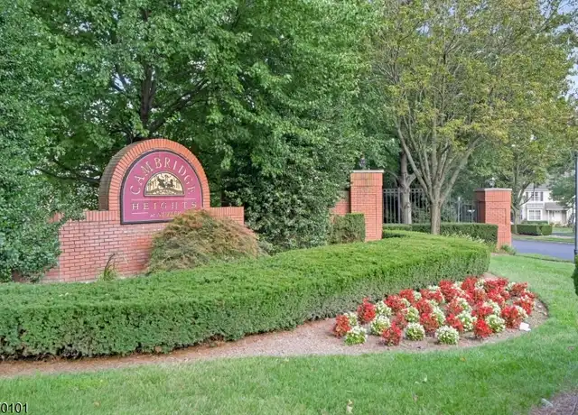 Property at 200 Barringer Dr, Nutley, NJ, 07110, 2 beds, 2.5 baths, [object Object]