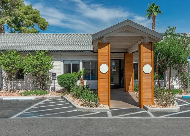 Photo of 4801 Spencer St, Las Vegas, NV 89119