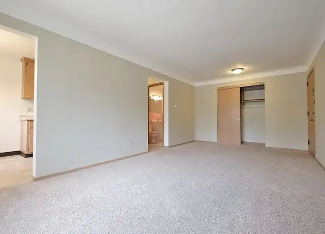 Property at Larpenteur Crossing - 1845 Larpenteur Ave W, Saint Paul, MN, 55113, 2 beds, 1 bath, [object Object]