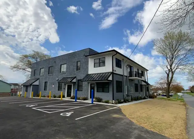 Property at 800 Park Hill Dr Apt 1, Manheim, PA, 17545, 2 beds, 1 bath, [object Object]