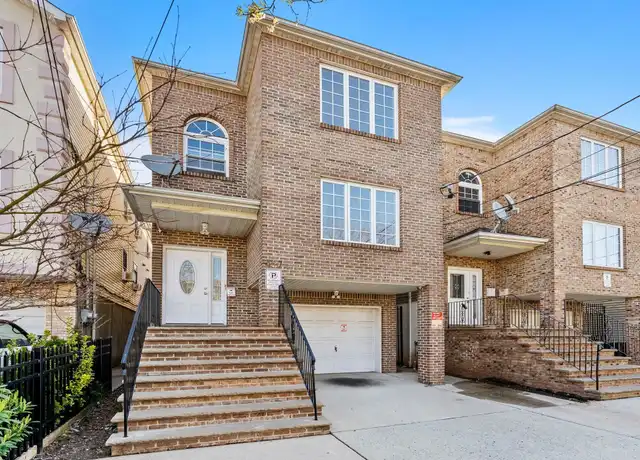 Property at 427 Fulton St Unit 2, Elizabethport, NJ, 07206, 3 beds, 2 baths, [object Object]