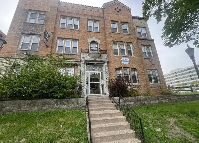 Property at 611 N 20th St, Milwaukee, WI, 53233, 0 beds, 1 bath, [object Object]