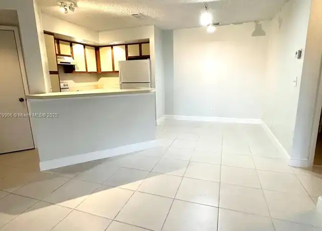 Property at 3390 Pinewalk Dr N #1024, Margate, FL, 33063, 1 bed, 1 bath, [object Object]