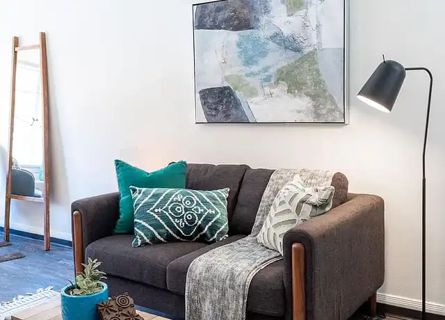 Property at Ongford Apartments - 1417 SW 10th Ave, Portland, OR, 97201, 0 beds, 1 bath, [object Object]