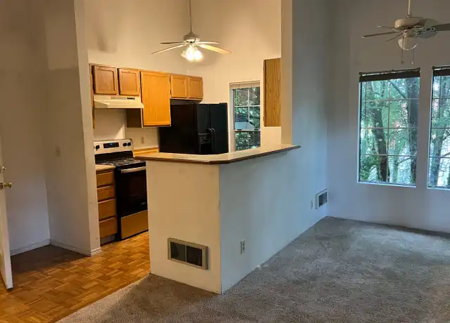 Property at 7601 Concord Ln NE Unit E203, Bremerton, WA, 98311, 2 beds, 1.5 baths, [object Object]