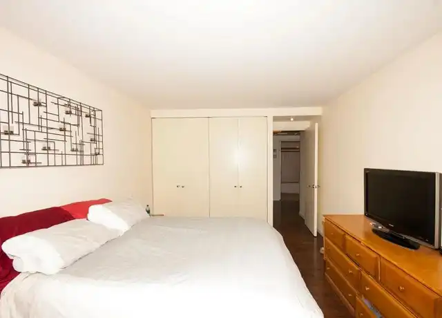 Property at 275 Greenwich St, New York, NY, 10007, 1 bed, 1 bath, [object Object]