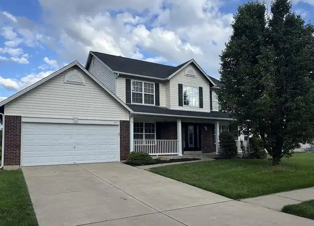 Property at 224 Honor Ln, Lake Saint Louis, MO, 63367, 4 beds, 2.5 baths, [object Object]
