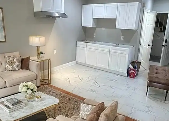 Property at 357 Pearl St Unit 1, Bridgeport, CT, 06608, 2 beds, 1 bath, [object Object]