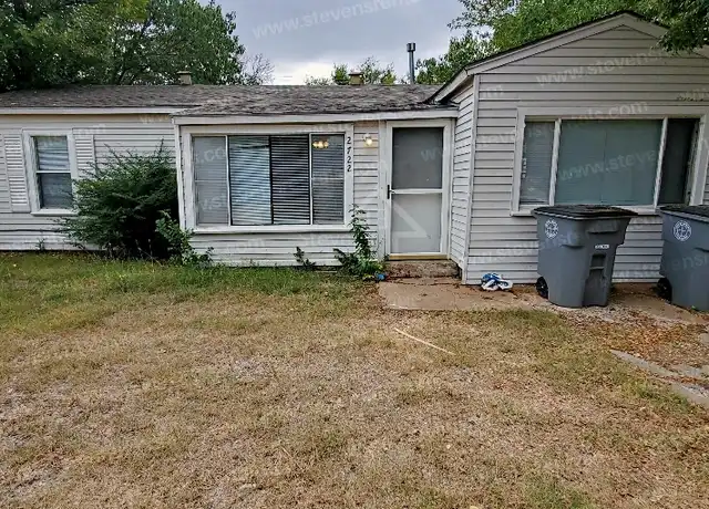 Property at 2722 SW I Ave, Lawton, OK, 73505, 3 beds, 2 baths, [object Object]
