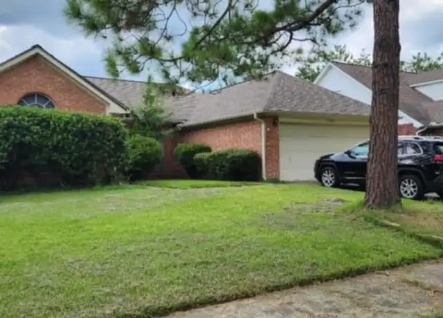 Property at 4422 Webelos Ct, Friendswood, TX, 77546, 4 beds, 2 baths, [object Object]