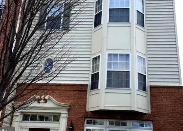 Property at 5722 Callcott Way Unit B, Alexandria, VA, 22312, 2 beds, 2.5 baths, [object Object]