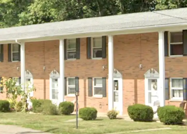 Property at 5881 Portage St NW Unit 5881, North Canton, OH, 44720, 2 beds, 1 bath, [object Object]