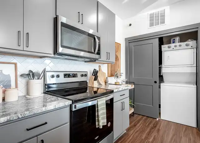 Property at Tillmore at Quarry Trails - 2157 Quarry Trails Dr, Hilliard, OH, 43026, 1-2 bed, 1-2 bath, [object Object]