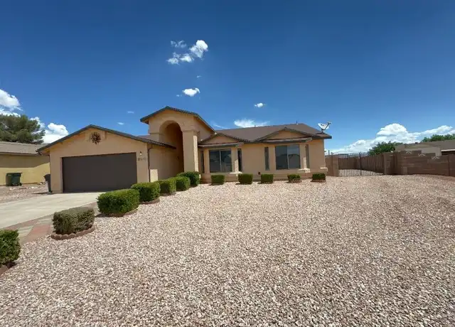 Property at 4933 Los Reyes Dr, Sierra Vista, AZ, 85635, 4 beds, 2 baths, [object Object]