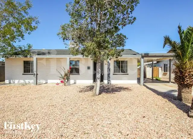 Property at 812 E Las Palmaritas Dr, Phoenix, AZ, 85020, 3 beds, 2 baths, [object Object]