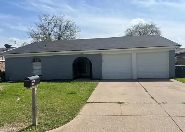 Property at 5604 Burton Ave, Fort Worth, TX, 76119, 4 beds, 2 baths, [object Object]